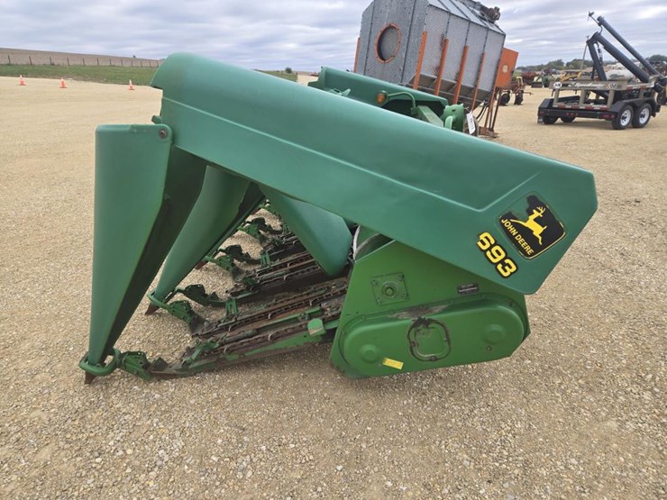 john-deere-693-image-2