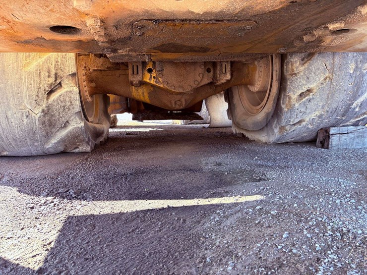 2001-caterpillar-988g-image-27