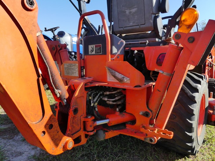 2014-kubota-bx25d-image-8
