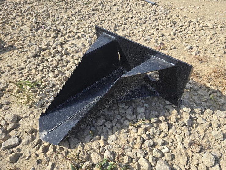 #5894-•-new-mini-skid-steer-universal-tree-spade-image-1