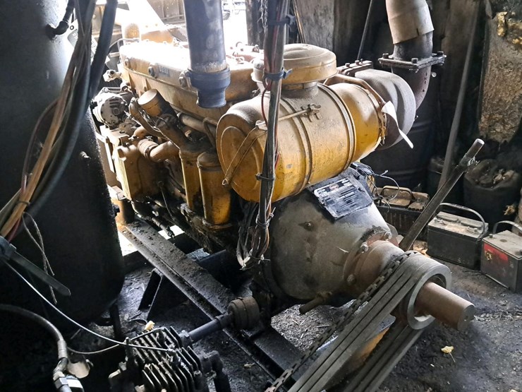 caterpillar-d333-image-1