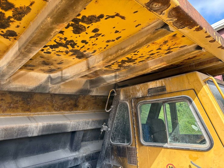 1992-caterpillar-773b-image-14