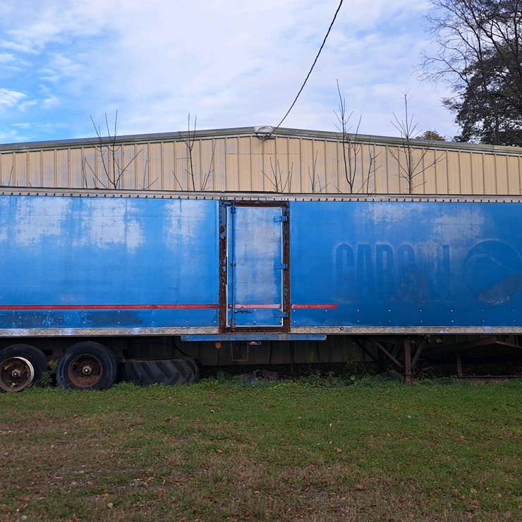 #701 • 53' Semi Trailer and Contents