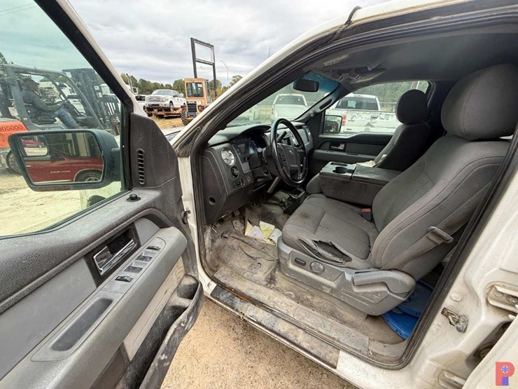 2013-ford-f150-xlt-image-12