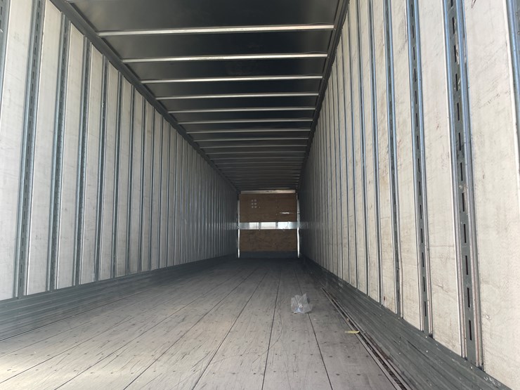 2018-great-dane-van-image-18