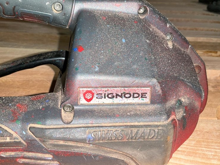 #109-•-signode-strap-sealing-tool-image-6