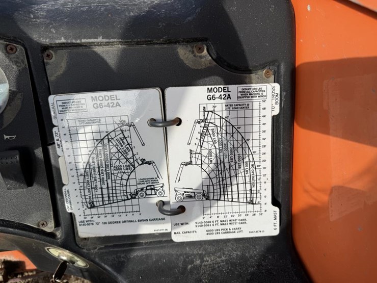 2006-jlg-g6-42a-image-27