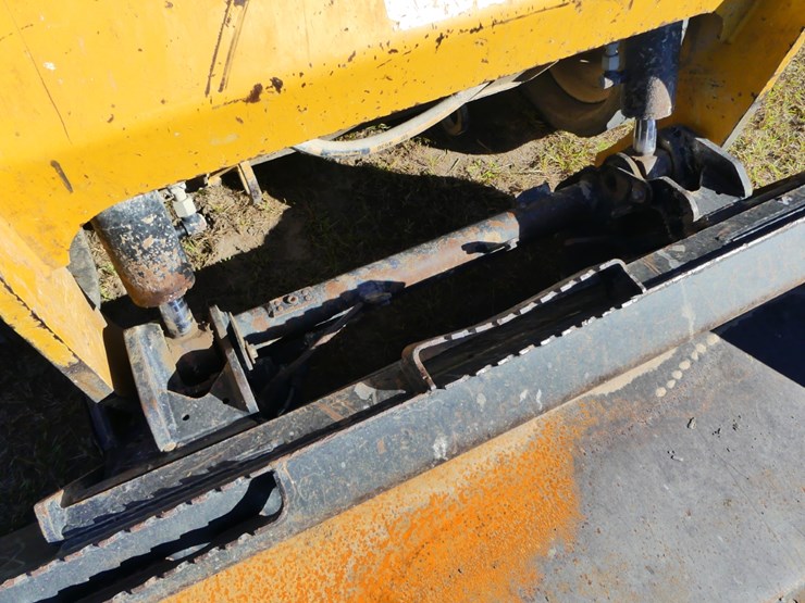 2019-caterpillar-259d-image-11