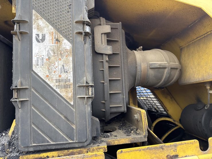 2015-cummins-qsb6.7-image-53