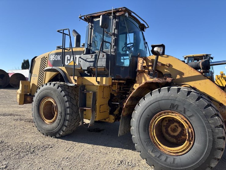 caterpillar-950k-image-14