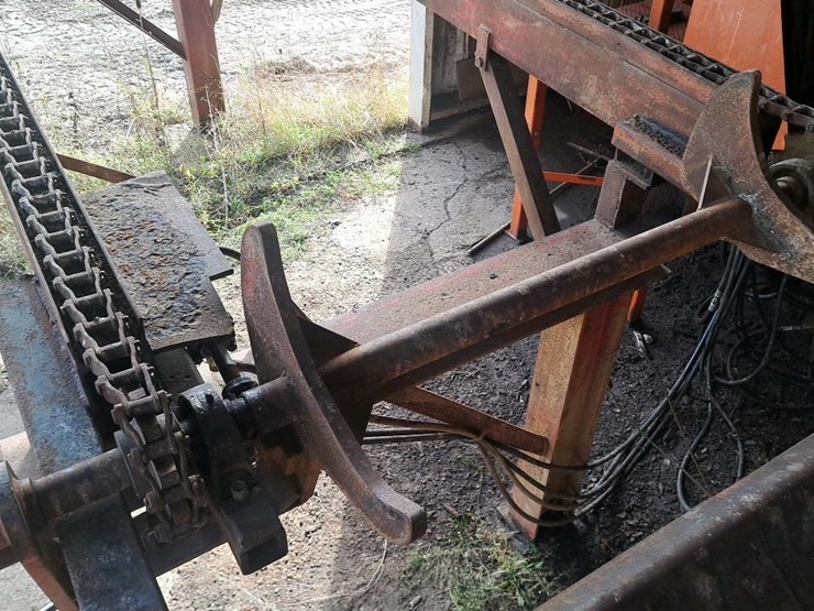 #114-•-mellott-3-strand-log-deck-image-15