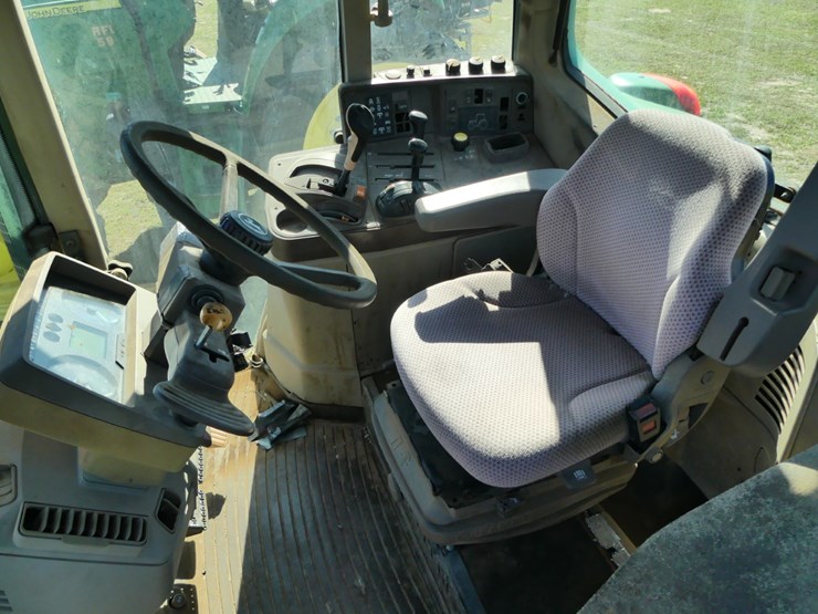 2005-john-deere-7420-image-10