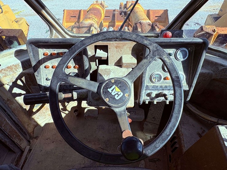 1982-caterpillar-988b-image-53