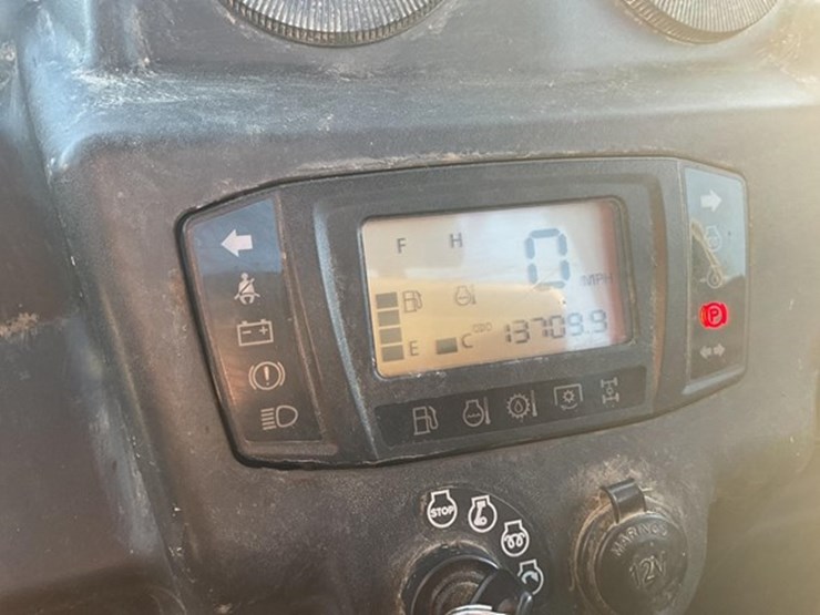 2016-kubota-rtv-x1100cw-h-image-8