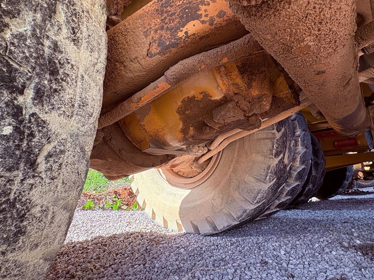 1993-caterpillar-773b-image-28