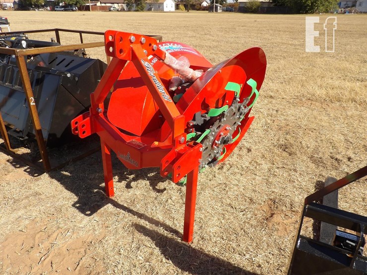 landhero-ditcher-image-1