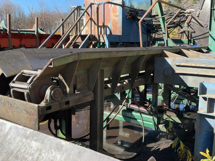 #130-•-outfeed-log-trough-with-kickers-image-1