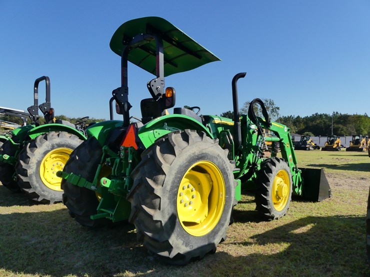 2022-john-deere-5055e-image-4