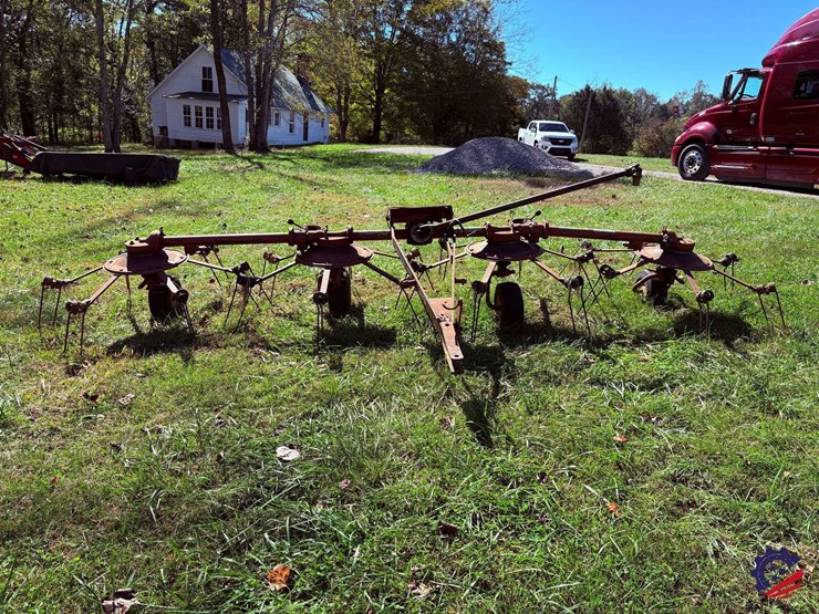 new-holland-nh163-4-basket-hay-tedder-image-6