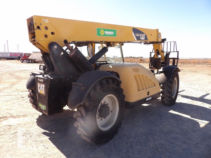 caterpillar-tl642-image-6