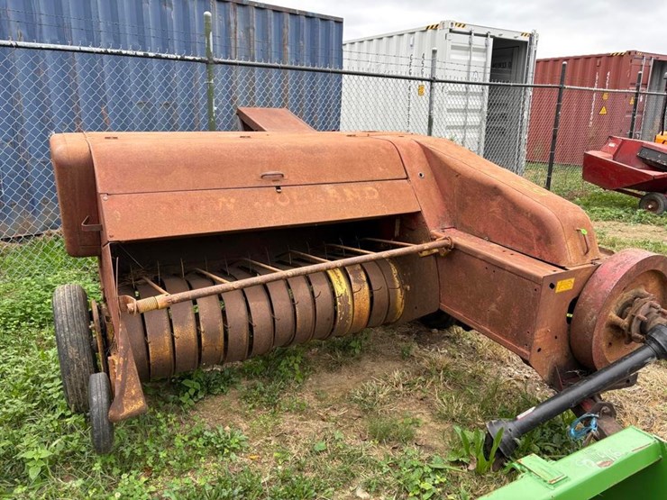 new-holland-67-image-1