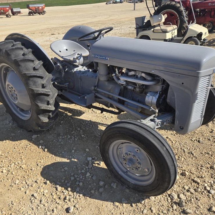 #5849 • 1952 FERGUSON 30 TRACTOR