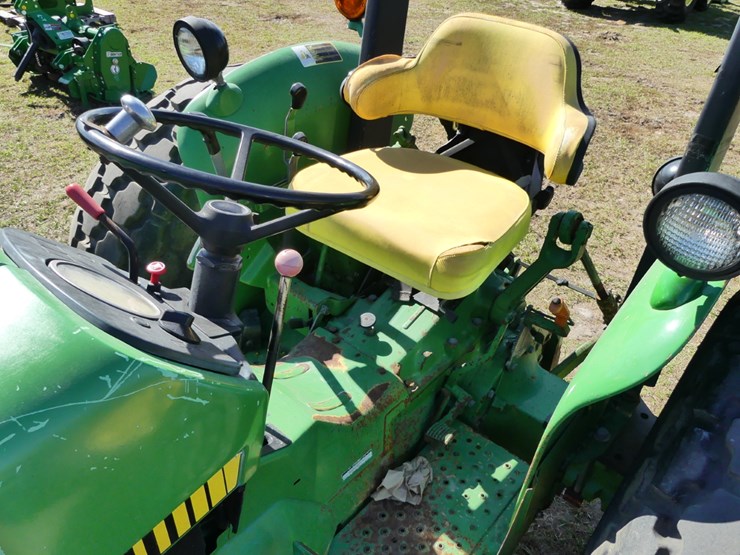 john-deere-2155-image-12