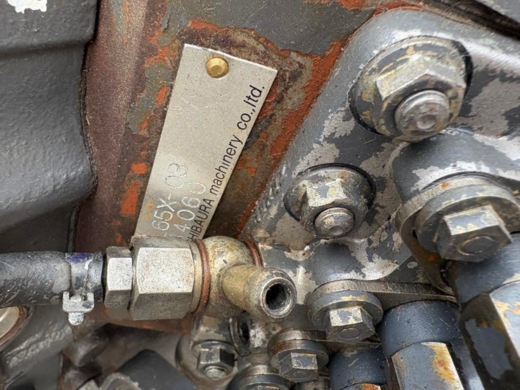 new-holland-ls170-image-3