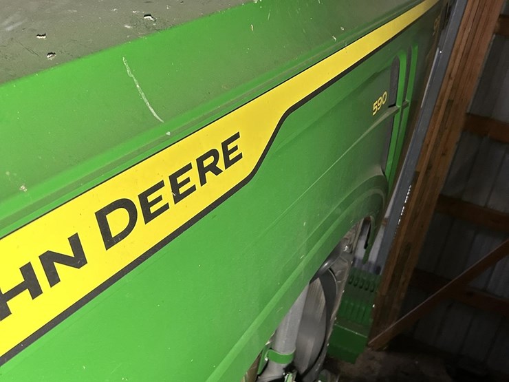 2022-john-deere-9r-590-image-61