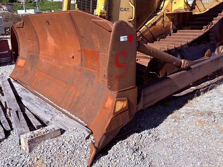 1985-caterpillar-d8l-image-22