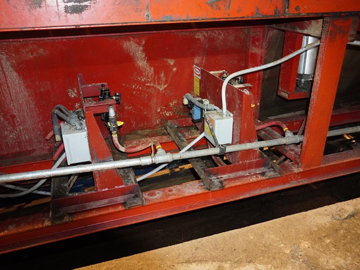 #124-•-mellott-rollcase-image-7