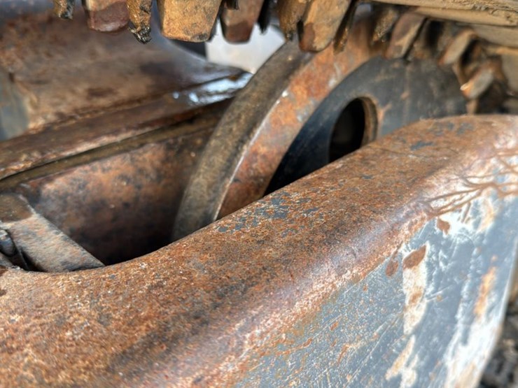 2018-takeuchi-tl8-image-22