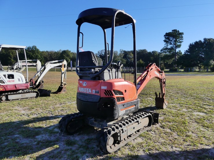 2018-kubota-u17-image-3