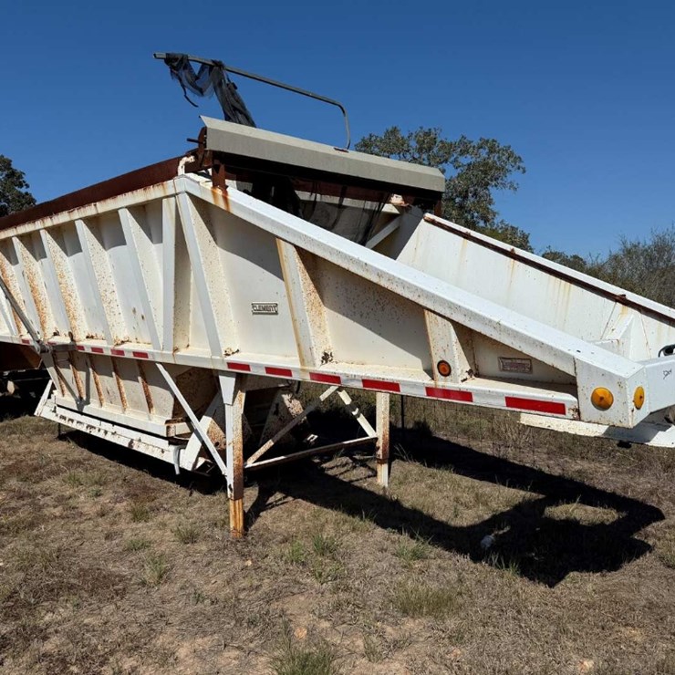 1995 CLEMENT DUMP TRAILER