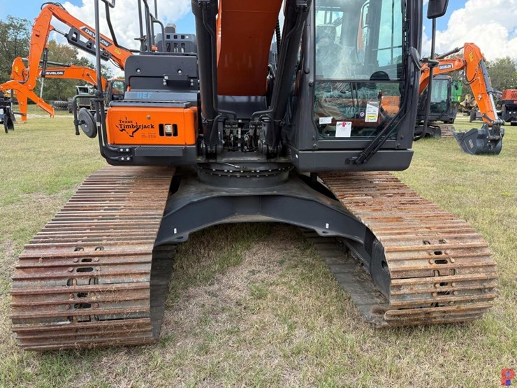 2024-develon-dx200lc-7-image-8