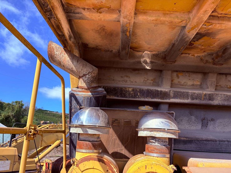 1985-caterpillar-773b-image-43