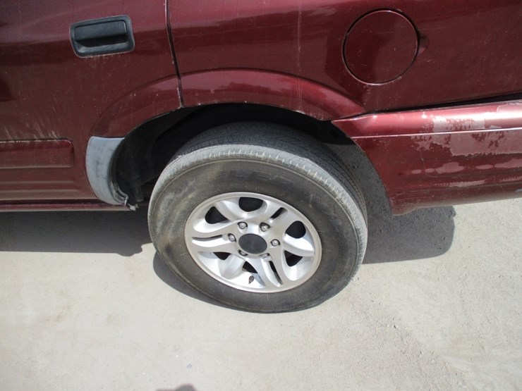 2002-isuzu-rodeo-image-13