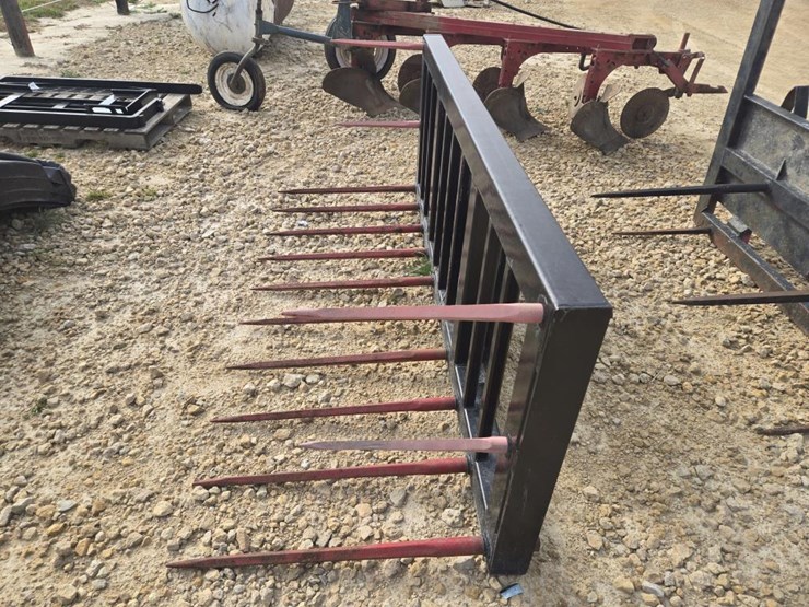 #5871-•-hay-&-silage-tine-bucket-w/-euro-mounts-image-2