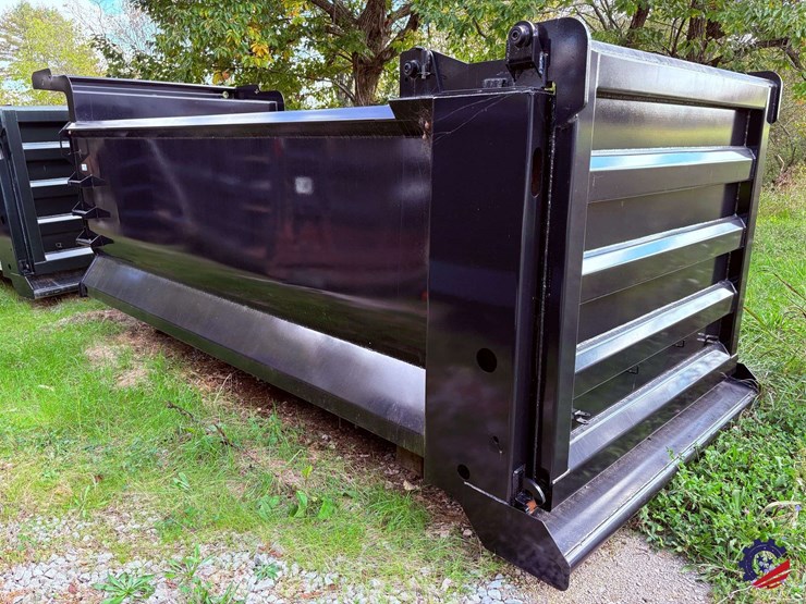 new-16'-ox-body-dump-body-with-high-lift-gate-image-3