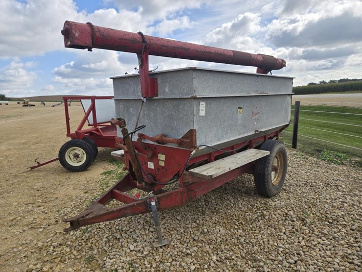 #5823-•-heider-4-ton-auger-wagon-image-3