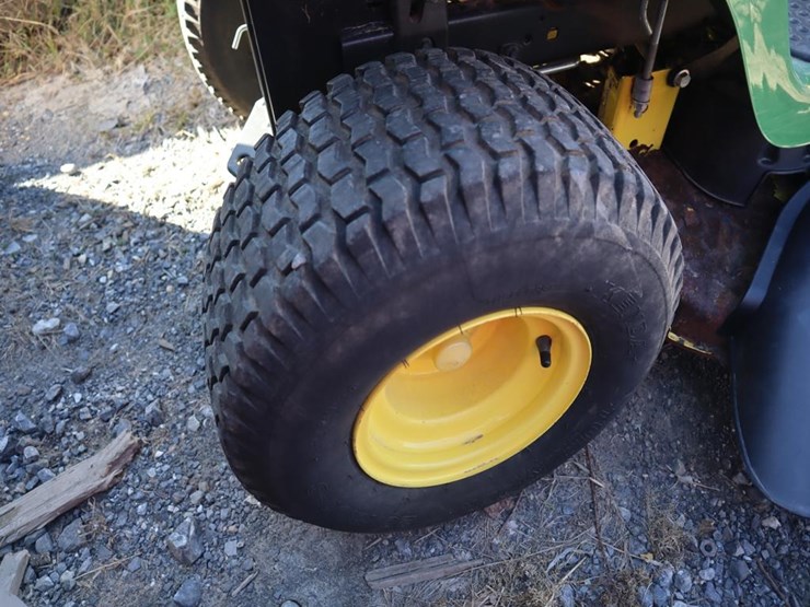 john-deere-d105-image-9