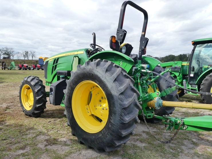 2015-john-deere-5085e-image-4