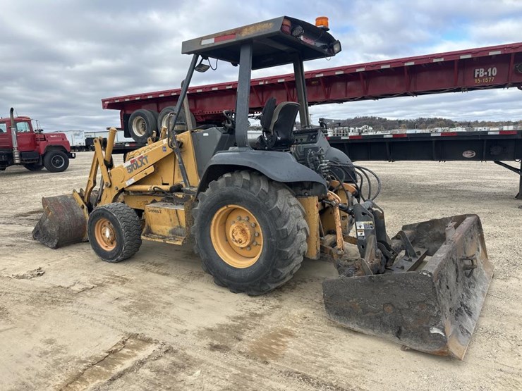 case-570l-xt-image-3