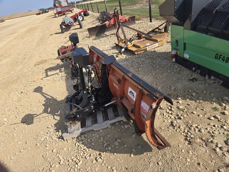 #5879-•-western-v-plow-w/-quick-attach-image-5