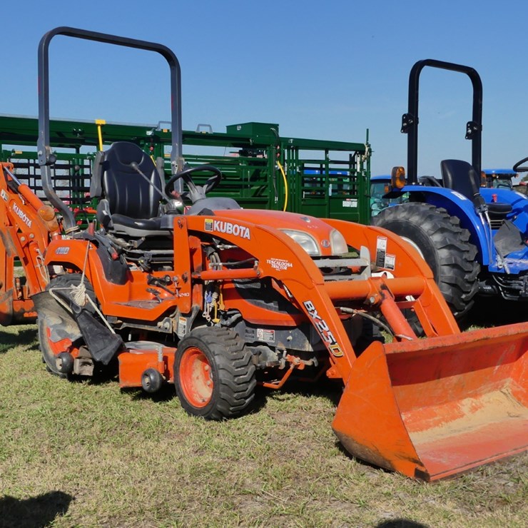 2014 KUBOTA BX25D