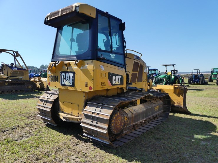 2018-caterpillar-d5k2-image-3
