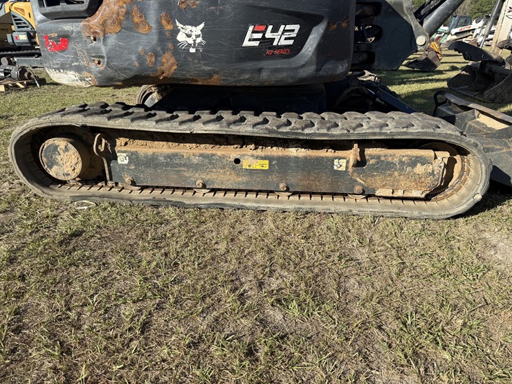 2021-bobcat-e42-image-3