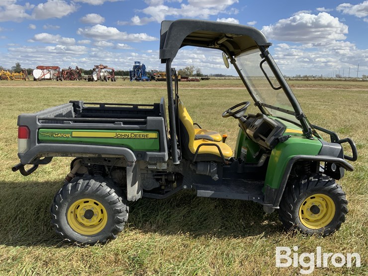 2014-john-deere-gator-image-4