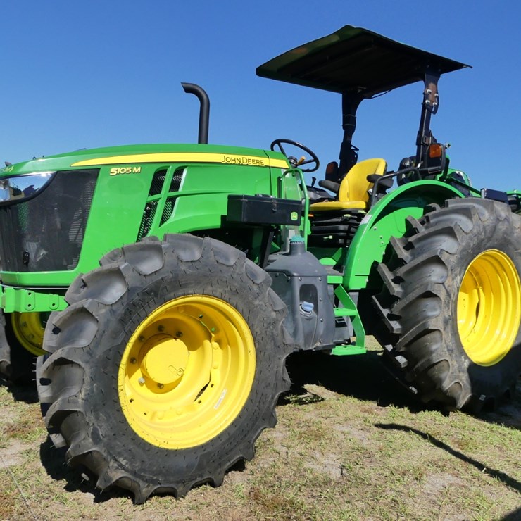 JOHN DEERE 5105M
