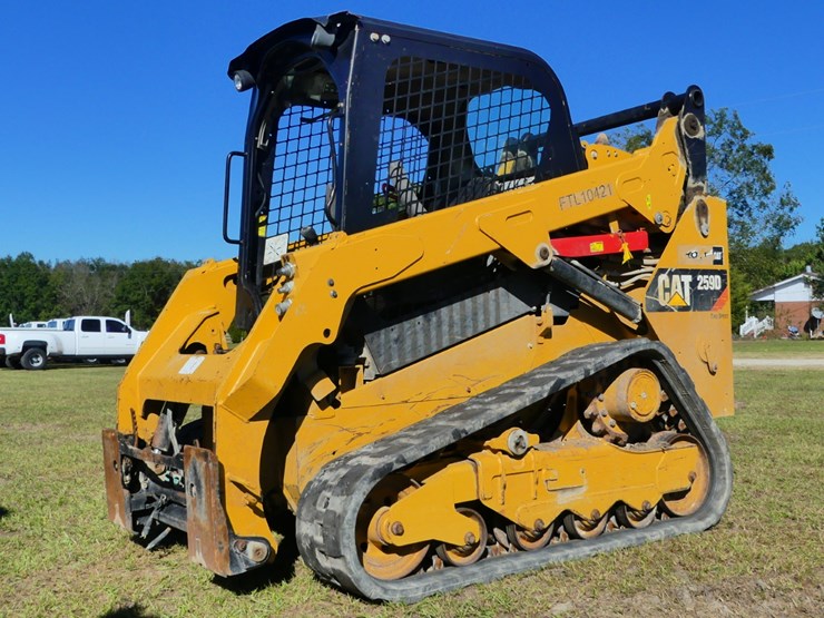 2017-caterpillar-259d-image-1